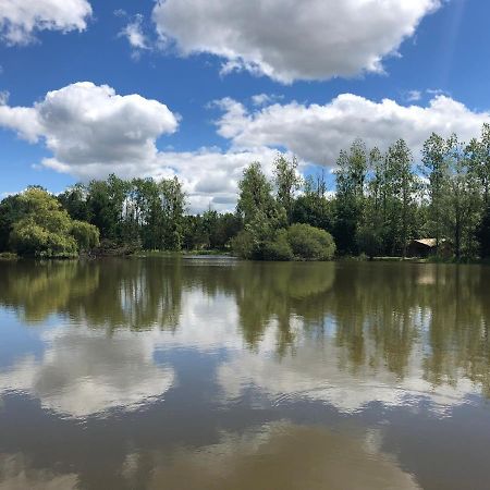 Tente Lodge Jacuzzi Privatif En Pleine Nature Thiel-sur-Acolin Bagian luar foto